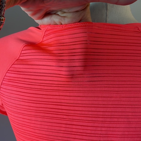 ADIDAS women’s CLIMALITE Neon pink orange stretch work out performance top SM - Picture 6 of 10